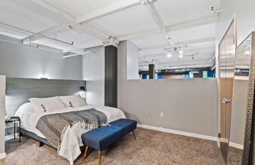 Lakefront Loft - Downtown - Shuffle Board Table - Foto 23