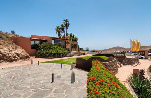 Salobre Villa with Pool Par 4 nr 9 by VillaGranCanaria - Foto 32