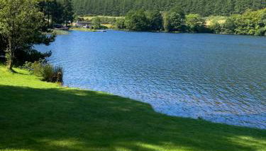 Hayfield lodge - Photo 3