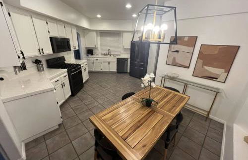 Pet Friendly Home Near Hospitals - Foto 1