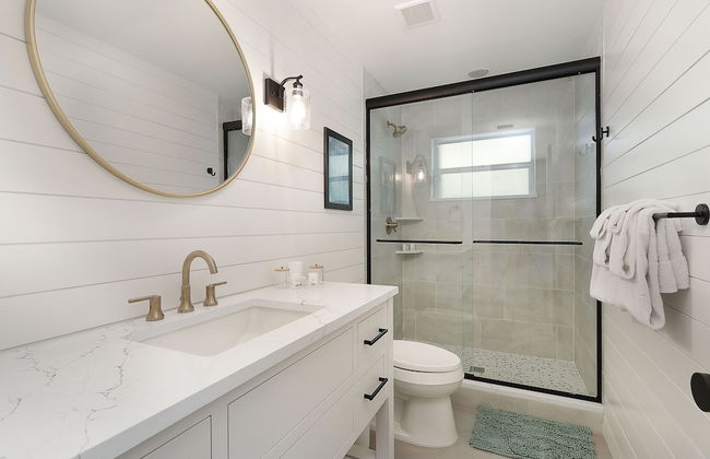 Waterfront Luxury Home With Pool And Boat Dock 3 Bedroom Home by RedAwning - Foto 15