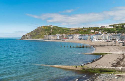 Luxury 2 bedroom town apartment - Foto 15