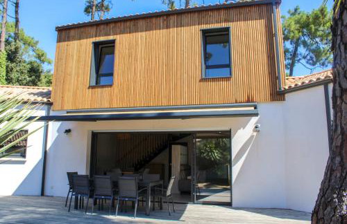 Villa Pinède 800m from Beach Private Jacuzzi Pine Forest Sleeps 8 - Foto 28
