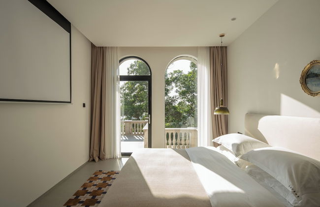 Miyue Roman Holiday Bubble Pool hotel - Photo 62