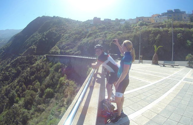 1/2 day guided roadbike tour - Photo 12