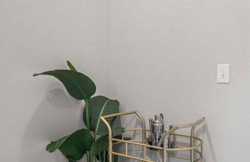 3BR Townhouse King Bed Garage Pineville - Foto 30