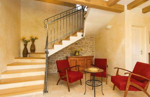 Awesome Home In Labin With Sauna - Photo 30