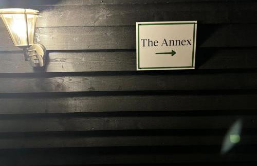 THE ANNEXs - Photo 37