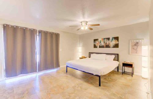 Arcade game room, 2 king beds, ev chargers - Foto 39