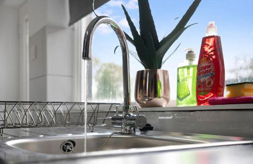 Comfortable 2BR Home 10 Min to Durham Cathedral - Foto 11