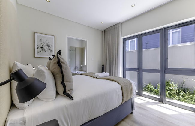 Newly Renovated 3 bed Apartment With Splashpool - 2283 - Photo 4