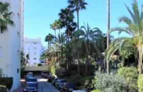 Puerto Paraiso Estepona port - Photo 53