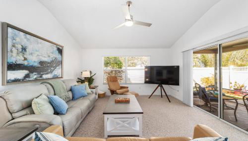 Villages Villa - Prime Location - Fenced Yard - Foto 2