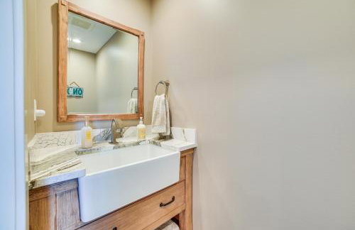 Houghton Lake Home with Private Dock and Kayaks! - Foto 10