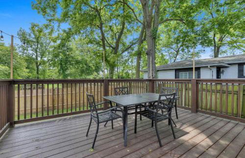 Single Story Pet Friendly Home, with Fenced Yard, Fire Pit, 5min to Downtown!! - Foto 25