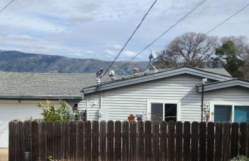 Lake View Home Community Pool in Riviera Heights - Foto 34