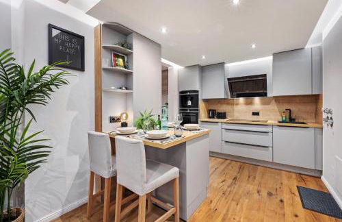 EDLER WOHNRAUM Noble Stadtoase mit Boxspringbett, Kaffeevollautomat, Lift & Parkplatz - Foto 6