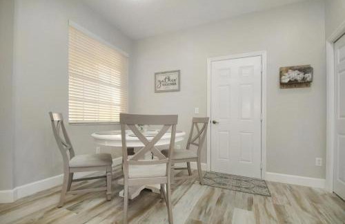 Gated 3BR 3BA Townhome Near Disney w Pool and Gym - Foto 7