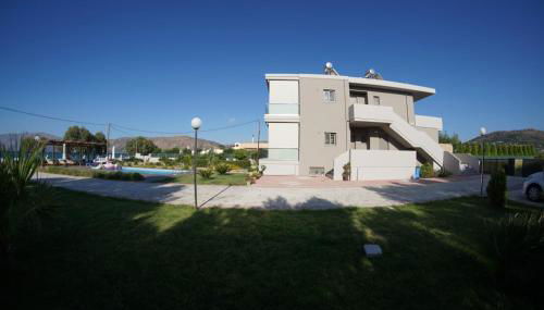 Niovi Seaside Suites - Foto 5, Garden