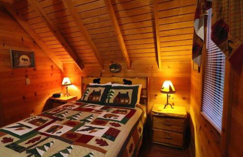 Cute updated Mountain Cabin fireplace #3 - Foto 11