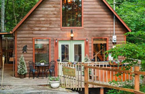 Hot Tub & WiFi - Romantic Hideaway - Foto 10