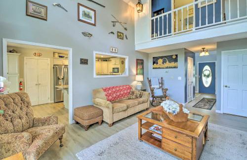 10-Acre Mountain Home Getaway with Fire Pit - Foto 7