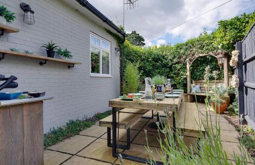 The Coach House Branksome - Photo 48