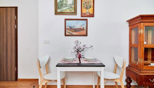 Vintage Apartment in New Estate with PARKING - Krzyki Wrocław by Noclegi Renters - Foto 3