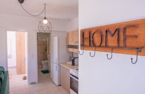 Remvi GUEST HOUSE - Photo 5