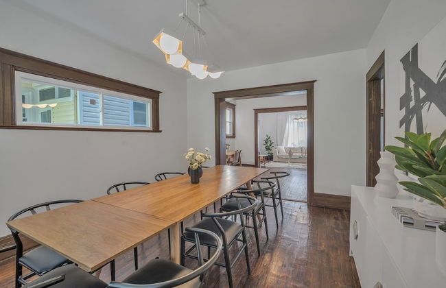 Pet Friendly 5BR Home near Downtown Detroit by RedAwning - Photo 21