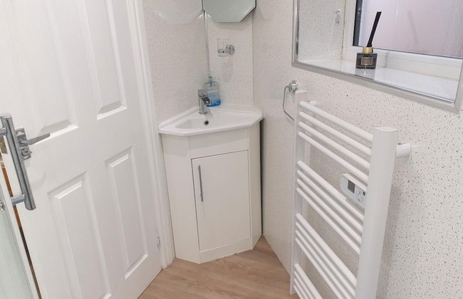 Modern 1 bed Apartment, 10 Mins to Leeds City Cent - Foto 32
