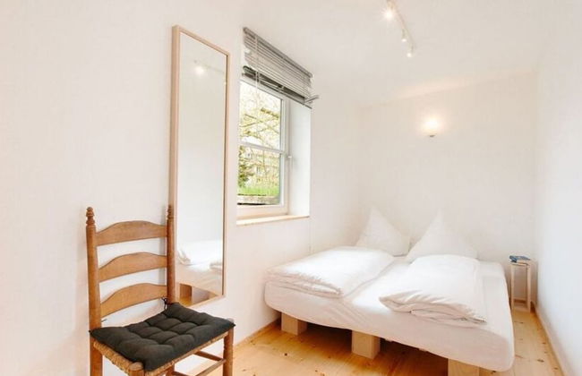 Bauhaus Holiday Apartment by the Lake - Foto 2