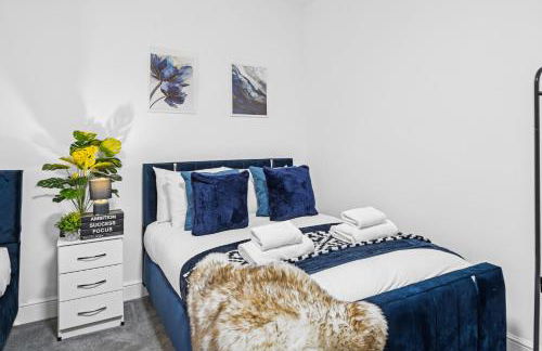 Deja Two Luxe 4BR House By AltoLuxo Short Lets & Serviced Accommodation With Free WiFi & Parking - Foto 20