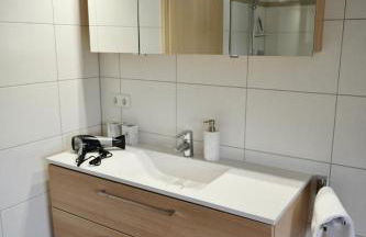 Komfort-Apartment - 93m2 - Zentral - Nähe Stadtpark - Foto 41