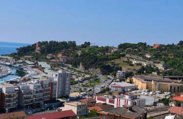 Casa Fannì Comodità, vista mozzafiato, parcheggio - Foto 14