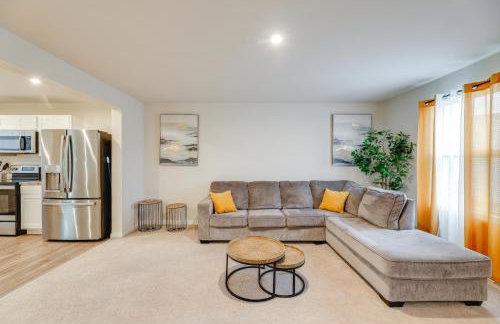 Sunlit Milford Townhome Less Than 2 Mi to Riverwalk! - Foto 1