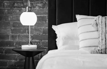 The Modern Boho Brick Loft - Foto 77