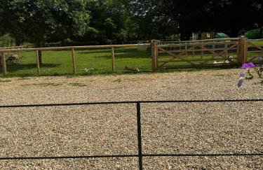 Church Farm Dairy - Foto 50