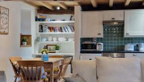 Cringley Cottage - Photo 4