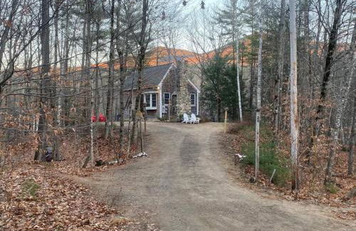 Private Cabin on 1.7 acres w/ Fireplace White Mtns - Photo 29