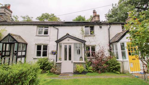 Milldam Cottage a characterful cottage in an elevated location above Coniston with walks from the door - Foto 1