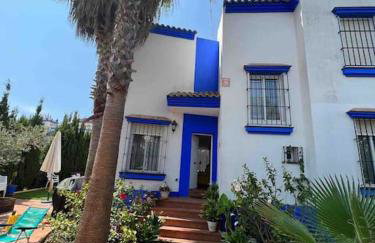 Chalet con piscina privada, parking y zona BBQ - Foto 29