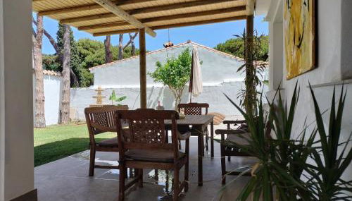 Villa andaluza relax y playa en entorno tranquilo - Foto 2