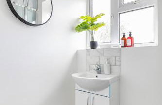 City Gem - 2 Bed House, 6 mins from Liverpool Street, Shops & Restaurants - Foto 23