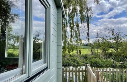 Willow Tree Lodge - Cosy lodge in the heart of the Kent countryside - Foto 14