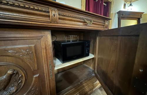 L'Alcôve Secrète Suite médiévale avec Spa - Foto 12