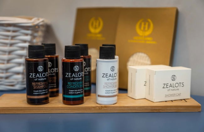 Milia Gi Suites - Photo 45