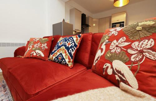 Beautiful Apartment Located on Ledbury High Street- Sleeps up to 8! Dog Friendly - Foto 49