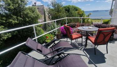 Blue Hills Luxury Apartment, Bay Front with Parking - Foto 5, sunbed