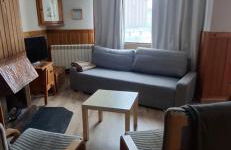 Peña del viento a pie de pistas estación San Isidro - Foto 1